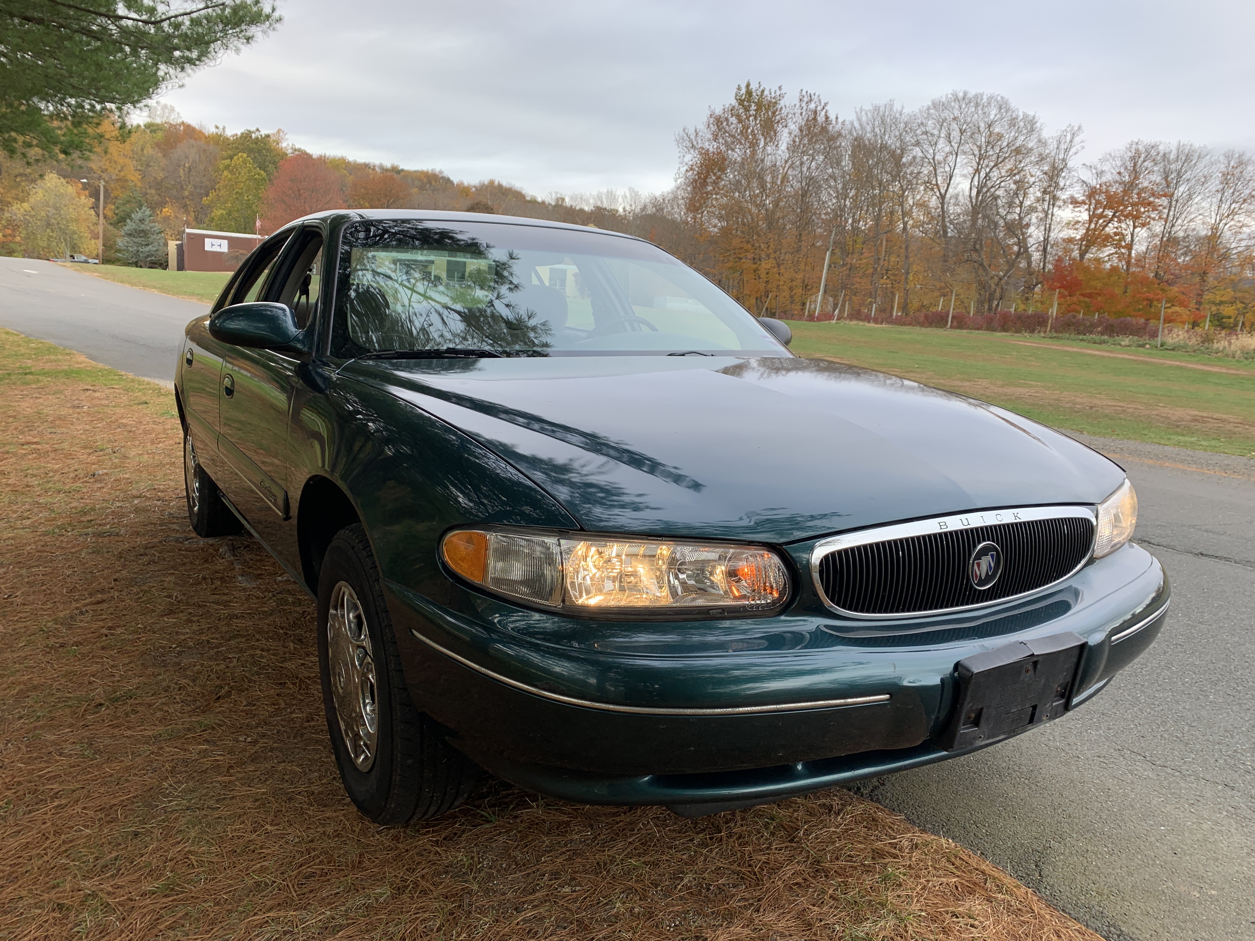 2001 Buick Century Custom Only 77K Mileage — photo 4